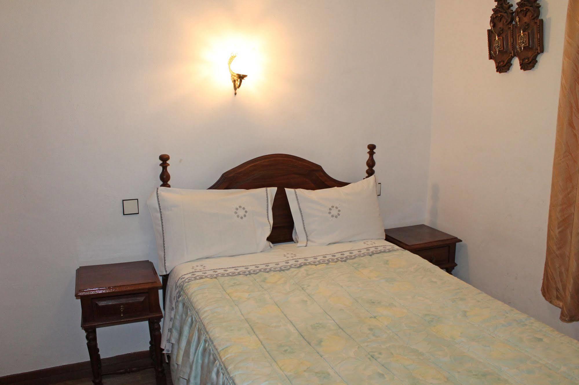 Pensao Franca Hotel Porto Bagian luar foto